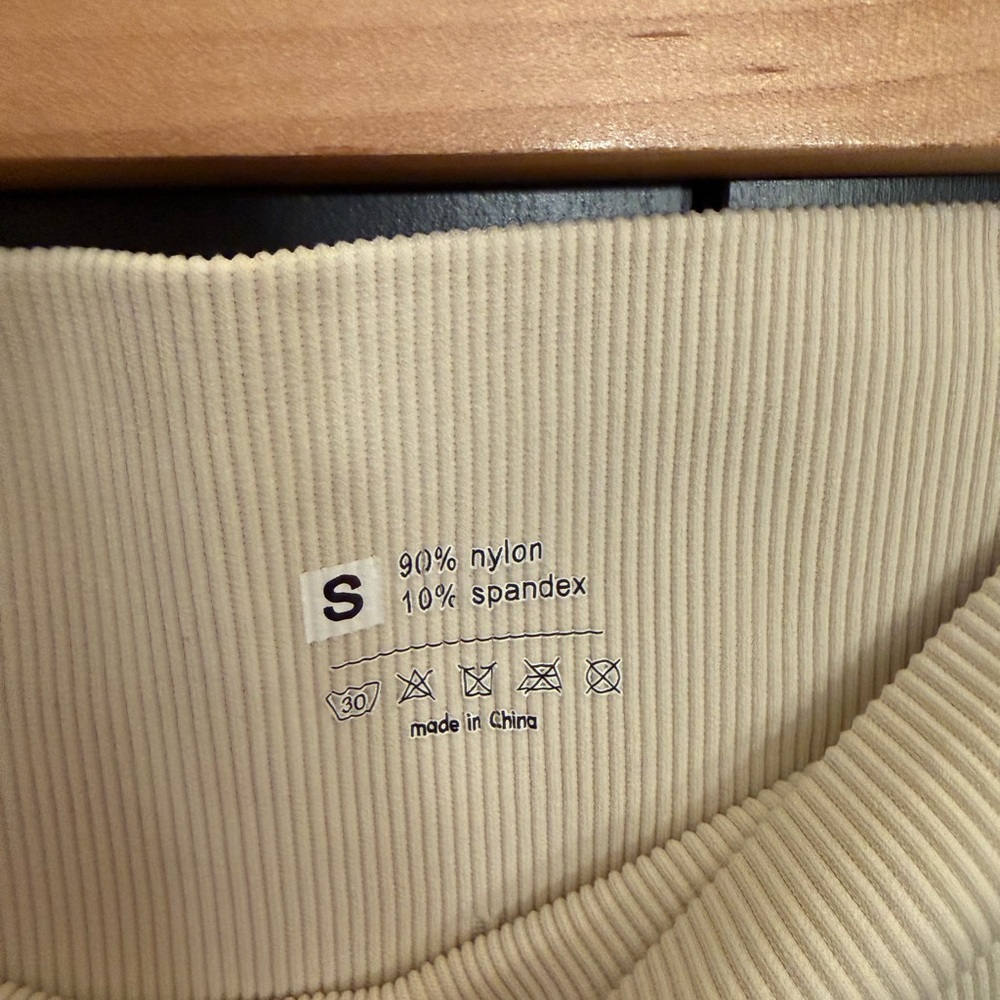 Cream Ribbed Shorts - Picture 2 of 2